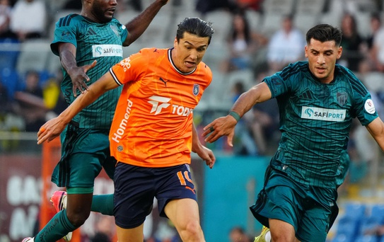 Başakşehir Kocaelispor'u 2-0 Geçti