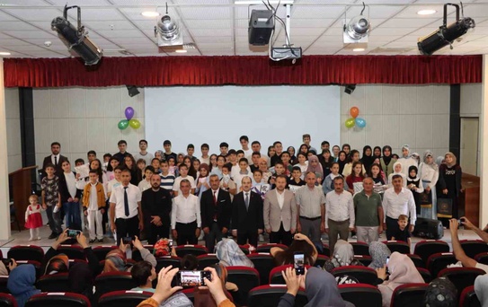 Yaz Kur’an kursları bilgi yarışmasında 100 öğrenci ödüllendirildi