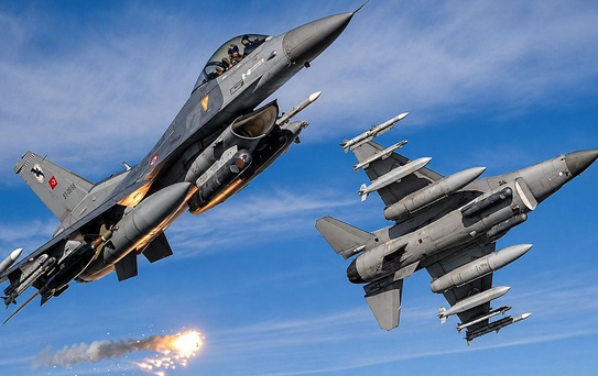 Türk savaş uçakları havalandı, NATO hava sahasında bir ilk yaşandı