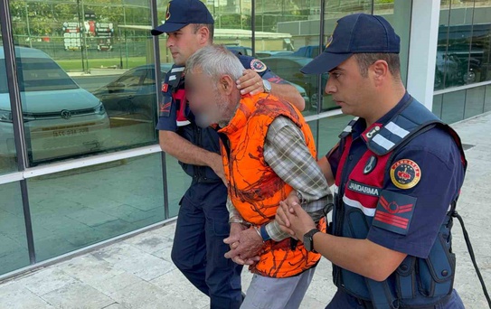4 yaşındaki çocuğa istismar! 75'lik sapığı kanlar içinde bıraktılar