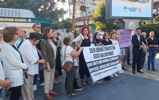 Kadın Cinayeti Protesto Edildi