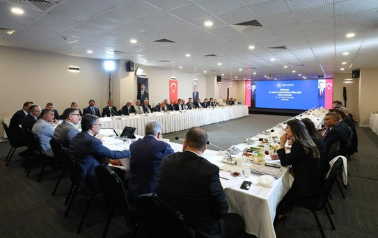 Bakan Çiftçi'den Roman Koordinatörlerine Kardeşlik Mesajı