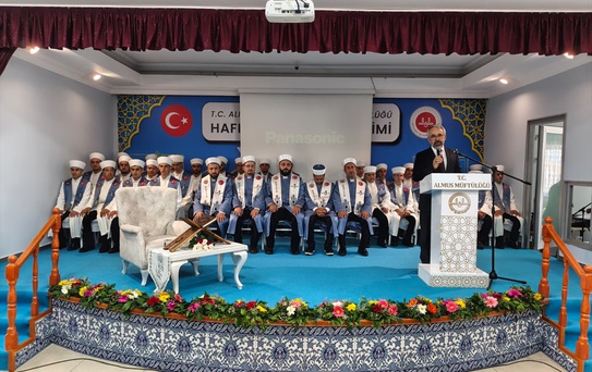 Almus'ta Hafızlık İcazet Töreni