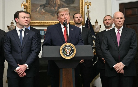 Trump kripto liderleriyle buluştu: Hedef eylül