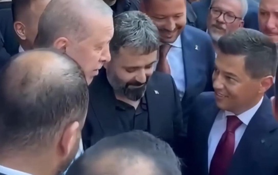 Erdoğan'dan kendisini karşılayan CHP'li belediye başkanına: Gelmek istiyorsan kapımız açık