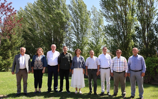 Eskişehir’de Çifteler, Seyitgazi ve Alpu Belediye Başkanları, CHP'den istifa ederek YENİ Parti'ye katıldı