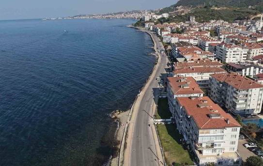 Çınarcık’ta denize girmek yasaklandı: Deniz kirlendi, ceza yağdı