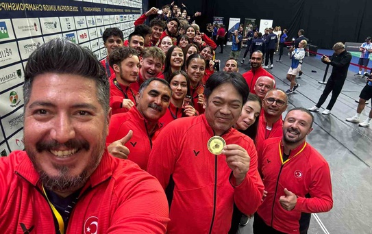 Badminton Milli Takımından Tarihi Başarı