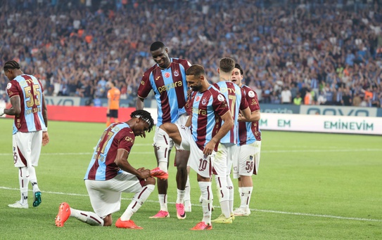 Trabzonspor, Başakşehir'i Yendi