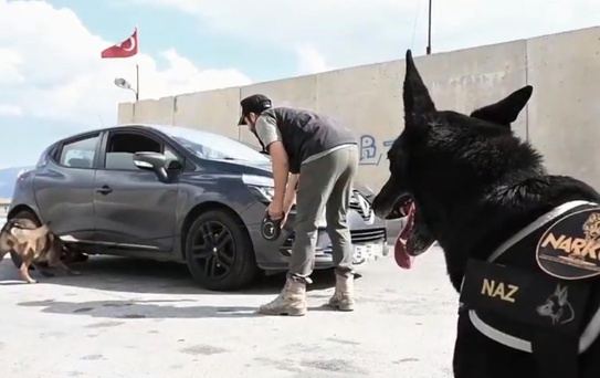 Zehir tacirlerinin korkulu rüyası emekli oldu