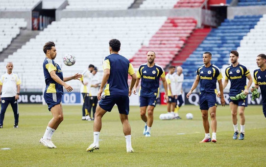 Fenerbahçe Lyon Maçına Hazır