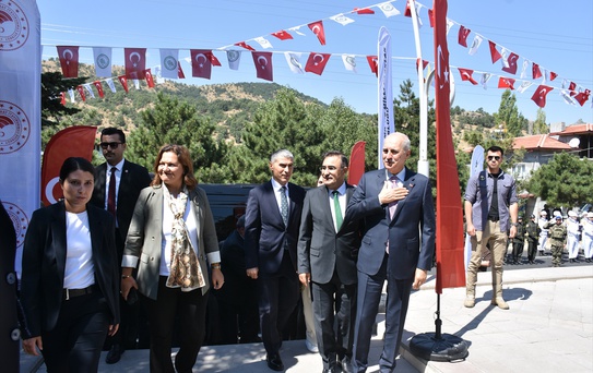 TBMM Başkanı Kurtulmuş, Kocatepe'de Büyük Taarruz'un 104. Yılını Andı