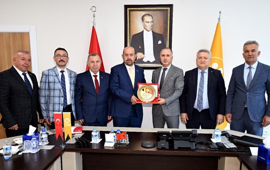 Romanya-Türkiye Heyeti İnönü Üniversitesi'ni Ziyaret Etti