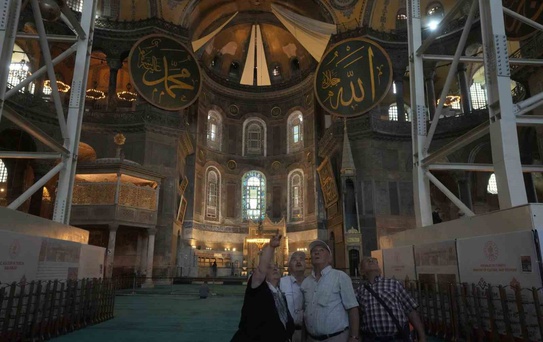 Ayasofya Restorasyonu Devam Ediyor