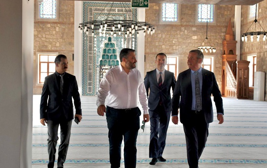 Bakan Yardımcısı İnan, AOSB'yi ziyaret etti