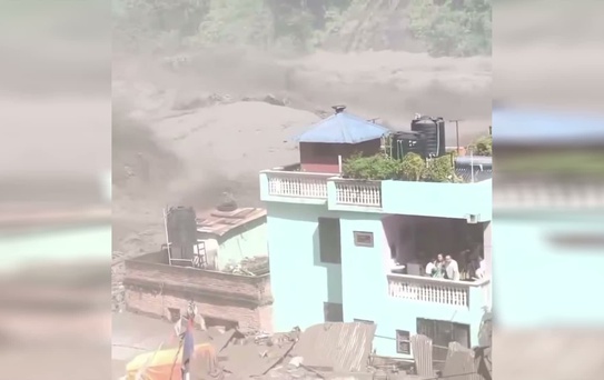 Nepal'deki Sel Felaketi: 547 Ölü, 977 Kayıp