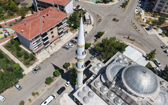 Yıldırım Camii Minareyi Yıktı, Yenisi Yapıldı