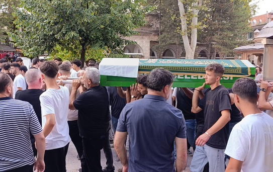 İnegöl'de Kazada Hayatını Kaybeden Talha Taner Kırca Toprağa Verildi