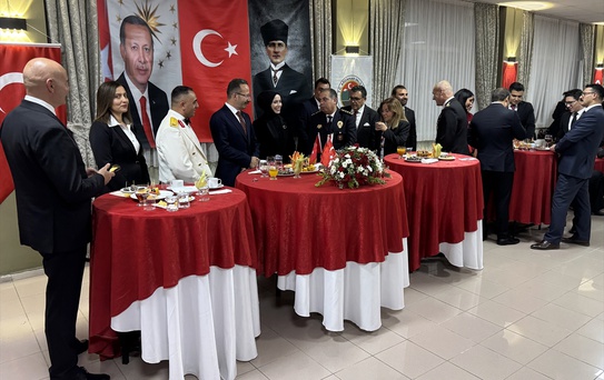 30 Ağustos Zafer Bayramı Erzurum, Ardahan ve Kars'ta Resepsiyonla Kutlandı
