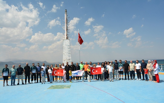 30 Ağustos coşkusu Van, Hakkari, Muş ve Bitlis'te törenlerle kutlandı