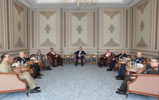 Türkiye, Pakistan ve Suudi Arabistan'dan İstanbul'da Stratejik Savunma Zirvesi