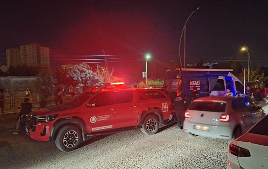 Mersin'in Tarsus ilçesinde sulama kanalında iki kardeşten biri boğuldu, diğeri kurtarıldı