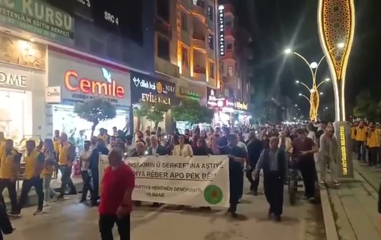 Van'da 1 eylül Dünya barış günü yürüyüşü
