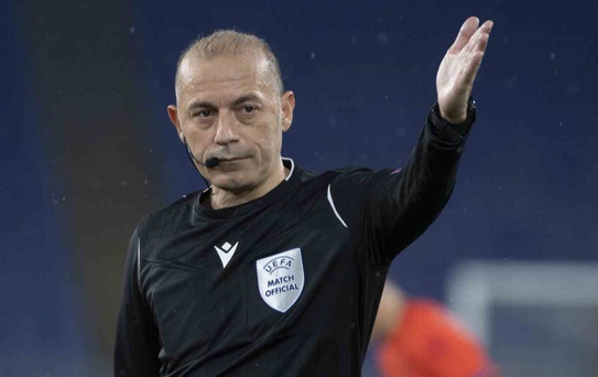 Cüneyt Çakır, Rusya Futbol Federasyonu ile uzun süreli sözleşme imzaladı