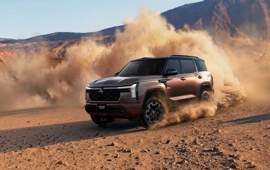 Mitsubishi, 7 yıl aranın ardından yeni Pajero'yu tanıttı ve model 100 ülkede satışa sunulacak