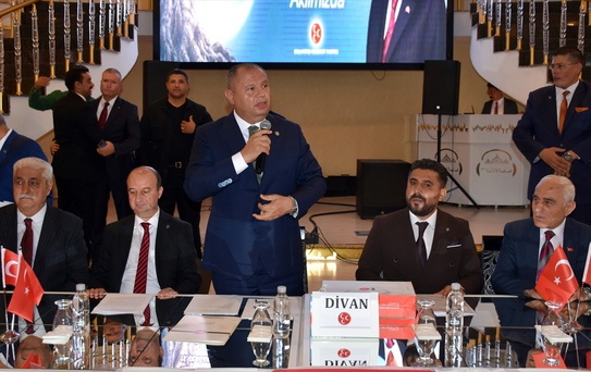 MHP Kırıkkale'de 15. Olağan Kongre'de Mekki Varol yeniden başkan seçildi