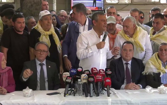 Özgür Özel Manisa'da çiftçiye seslendi, Kredi faizlerini sileceğiz