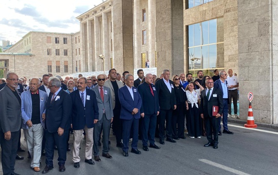 Eski Muğla Milletvekili Latif Sakıcı TBMM'de düzenlenen törenle uğurlandı