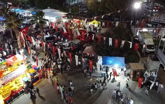 İzmir Ödemiş'teki 42. Milli Fuar, yaklaşık 100 firmanın katılımıyla açıldı