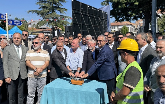 Çorum'da Tarihi Kent Meydanı'nda Tarihi Çorum Konağı'nın inşası başladı