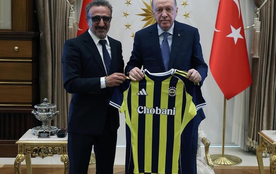 Ülkenin en zengin ismi Hamdi Ulukaya dünyaca ünlü markasını Türkiye'ye getiriyor
