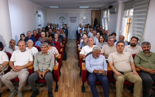 DEM Parti'de yeni MYK üyeleri belirlendi ve 23 isim listede yer aldı
