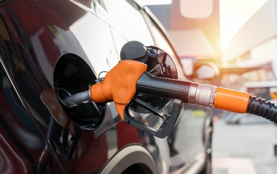 Petrol için 120 dolar uyarısı! Türkiye'ye faturası ağır olabilir