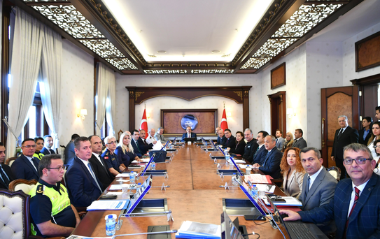 Ankara Valisi Yakup Canbolat başkanlığında 'okul güvenliği' toplantısı yapıldı