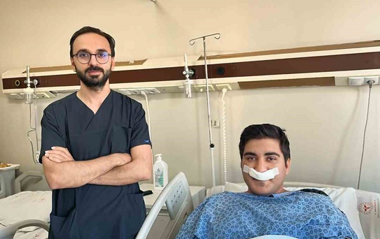 Siirt Kurtalan'da İzmirli hastaya başarılı östaki balon tuboplasti ameliyatı yapıldı