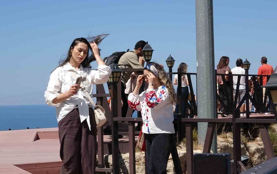 Savaşa rağmen İranlı turistlerin Van ilgisi sürüyor