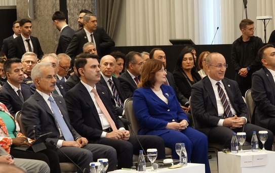 Bakan Kurum Trabzon'da uyardı, okyanusların geleceği 400 milyar dolarlık risk altında