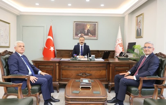 Doğubayazıt'ın yeni İlçe Milli Eğitim Müdürü Kartal, Kaymakam Ayvat'ı ziyaret etti
