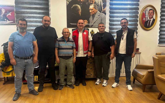 İHA muhabirleri, yangında yaralanan İtfaiye Daire Başkanı Ergelen'i ziyaret etti