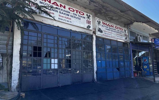 Sanayi sitesi Teksas’a döndü! Tüfekle ateş etti, araçla böyle ezildi