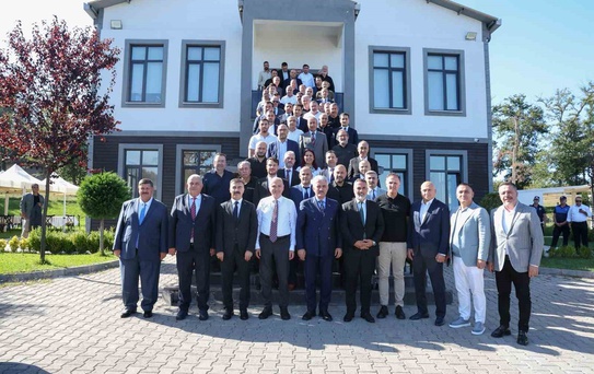Düzce'de sanayicilerin sorunları masaya yatırıldı, Gümrük Müdürlüğü 2027'de devreye girecek