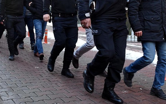 İstanbul merkezli 6 ilde FETÖ operasyonu! 20 kişi gözaltına alındı