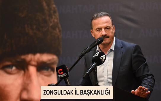 Yavuz Ağıralioğlu: Vatandaşa ev vaadiniz vardı, Öcalan’a villa yapıyorsunuz