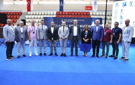 İzmir Büyükşehir Belediyesi Spor Kulübü'nde Berkhan Alptekin yeniden başkan seçildi