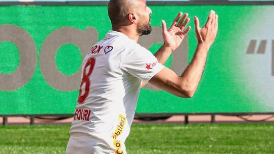 İsrailli futbolcu Ramzi Safurinin transferi Süper Lig ekibinde ortalığı karıştırdı