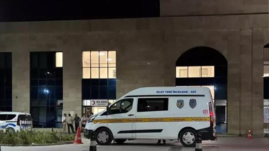 Bucada akrabaların tartışması bıçaklı kavgaya dönüştü! 1 kişi hayatını kaybetti